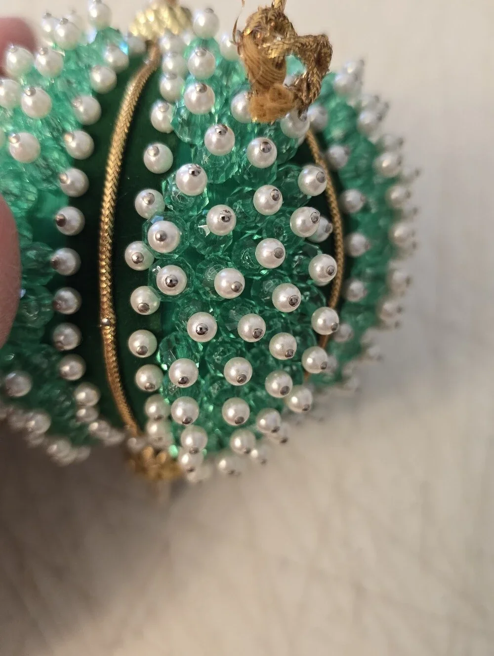 Push Pin Christmas Ornament Handmade Beaded Green and White Round READ